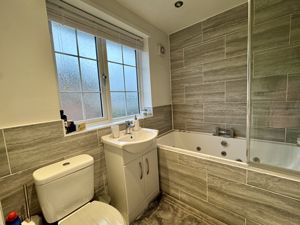 Photo 27- click for photo gallery